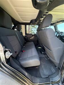 2012 Jeep Wrangler Unlimited Sport   - Photo 7 - Perryton, TX 79070