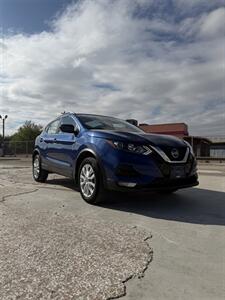 2021 Nissan Rogue Sport SV   - Photo 2 - Perryton, TX 79070