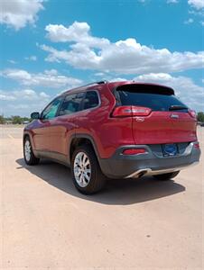 2017 Jeep Cherokee Limited - Photo 4 - Perryton, TX 79070