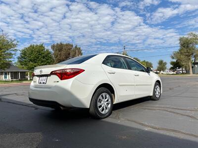 2018 Toyota Corolla LE Eco   - Photo 4 - Perryton, TX 79070