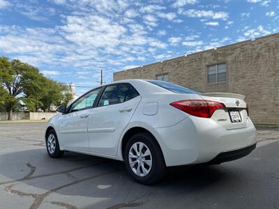 2018 Toyota Corolla LE Eco   - Photo 3 - Perryton, TX 79070