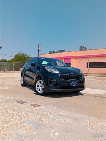 2017 Kia Sportage LX   - Photo 1 - Perryton, TX 79070