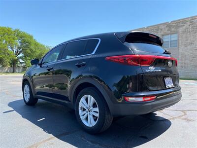 2017 Kia Sportage LX   - Photo 3 - Perryton, TX 79070