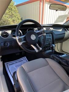 2010 Ford Mustang V6   - Photo 5 - Perryton, TX 79070