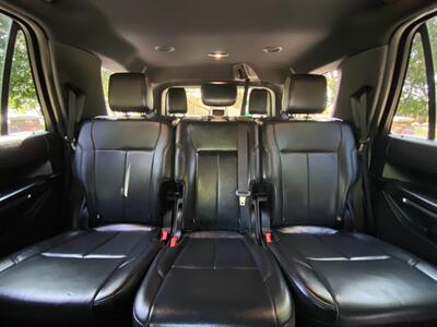 2018 Ford Expedition XLT   - Photo 6 - Perryton, TX 79070