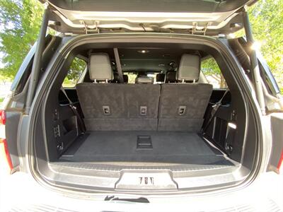 2018 Ford Expedition XLT   - Photo 7 - Perryton, TX 79070