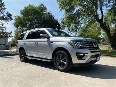 2018 Ford Expedition XLT   - Photo 2 - Perryton, TX 79070