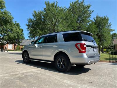 2018 Ford Expedition XLT   - Photo 3 - Perryton, TX 79070