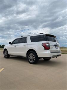2018 Ford Expedition MAX Limited   - Photo 3 - Perryton, TX 79070