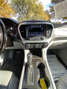 2019 GMC Acadia SLT-2 - Photo 8 - Perryton, TX 79070