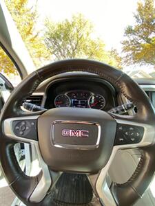 2019 GMC Acadia SLT-2 - Photo 7 - Perryton, TX 79070