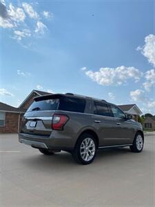 2019 Ford Expedition Limited   - Photo 3 - Perryton, TX 79070