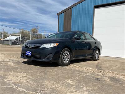 2013 Toyota Camry L   - Photo 2 - Perryton, TX 79070