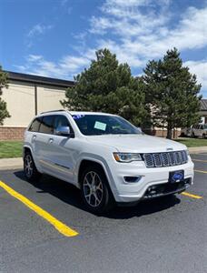 2019 Jeep Grand Cherokee Overland   - Photo 2 - Perryton, TX 79070