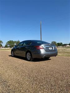 2014 Nissan Altima 2.5   - Photo 3 - Perryton, TX 79070