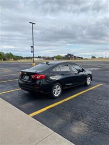 2019 Chevrolet Cruze LS - Photo 4 - Perryton, TX 79070
