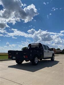2014 Ford F-250 Super Duty XL   - Photo 4 - Perryton, TX 79070