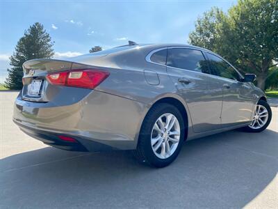 2017 Chevrolet Malibu LT   - Photo 3 - Perryton, TX 79070