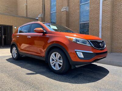 2011 Kia Sportage SX   - Photo 2 - Perryton, TX 79070