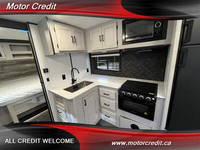 2022 HEARTLAND MALLARD M260 - Photo 11 - Edmonton, AB T5L 4S9