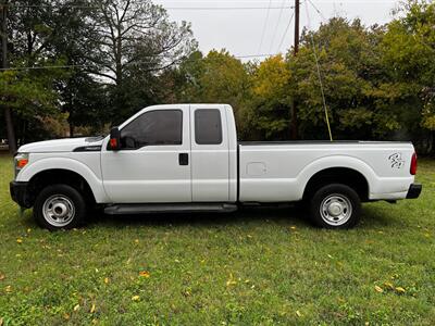 2015 Ford F-250 Super Duty XL   - Photo 2 - Lewisville, TX 75057