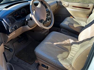 1997 Chrysler Town and Country LXi   - Photo 3 - Lewisville, TX 75057