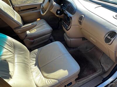 1997 Chrysler Town and Country LXi   - Photo 18 - Lewisville, TX 75057