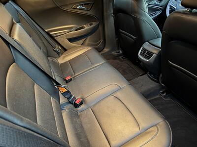 2018 Chevrolet Malibu LT   - Photo 11 - Lewisville, TX 75057