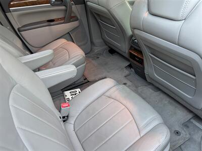 2008 Buick Enclave CXL   - Photo 10 - Lewisville, TX 75057