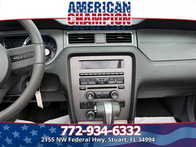 2010 Ford Mustang V6   - Photo 11 - Stuart, FL 34994