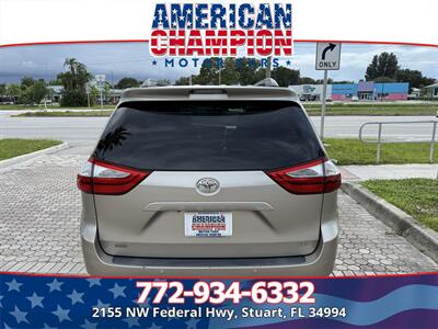 2015 Toyota Sienna XLE 8-Passenger   - Photo 4 - Stuart, FL 34994