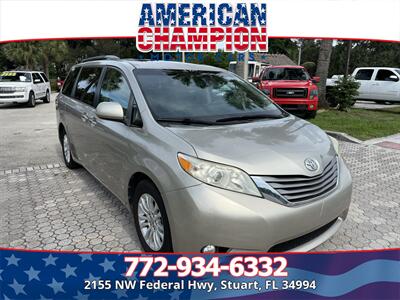 2015 Toyota Sienna XLE 8-Passenger   - Photo 7 - Stuart, FL 34994
