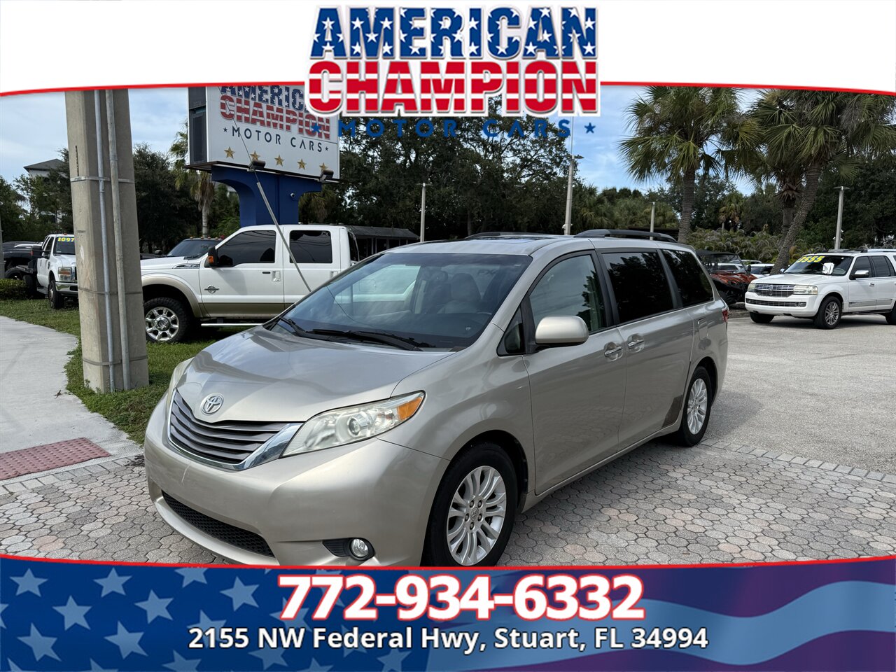 2015 Toyota Sienna XLE 8-Passenger   - Photo 1 - Stuart, FL 34994