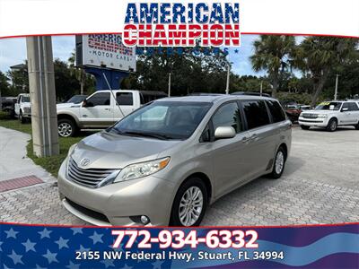 2015 Toyota Sienna XLE 8-Passenger Van
