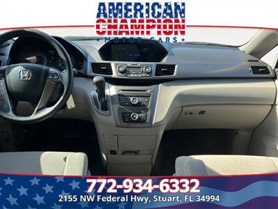 2017 Honda Odyssey LX   - Photo 9 - Stuart, FL 34994