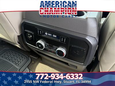 2021 Ford Expedition Limited   - Photo 22 - Stuart, FL 34994