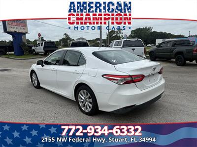 2018 Toyota Camry LE - Photo 2 - Stuart, FL 34994