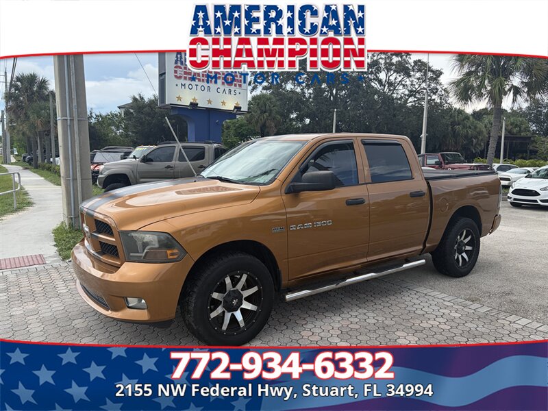 2012 RAM 1500 ST  