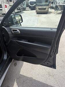 2016 Jeep Grand Cherokee Laredo - Photo 9 - Stuart, FL 34994