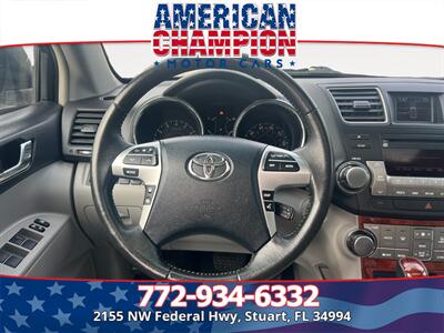 2012 Toyota Highlander Limited   - Photo 12 - Stuart, FL 34994