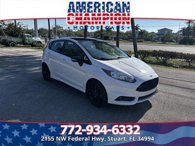 2019 Ford Fiesta ST Line   - Photo 2 - Stuart, FL 34994