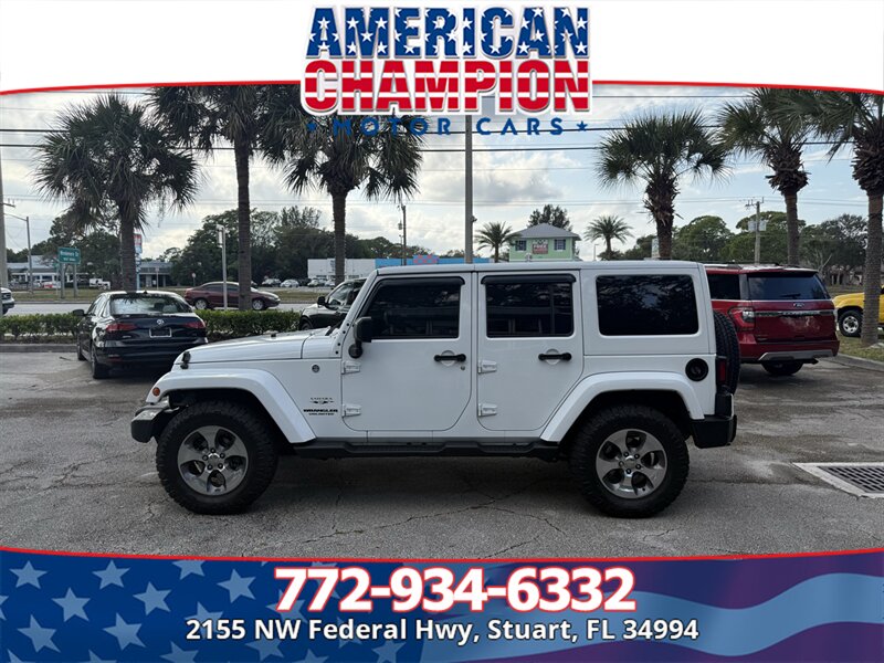 2017 Jeep Wrangler Sahara  