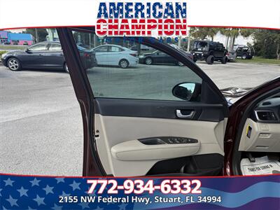 2016 Kia Optima LX   - Photo 8 - Stuart, FL 34994