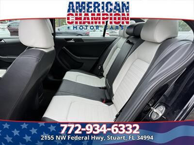 2016 Volkswagen Jetta 1.8T Sport   - Photo 12 - Stuart, FL 34994
