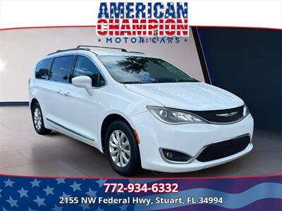 2017 Chrysler Pacifica Touring-L   - Photo 7 - Stuart, FL 34994