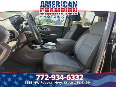 2019 Chevrolet Traverse LT Cloth - Photo 10 - Stuart, FL 34994