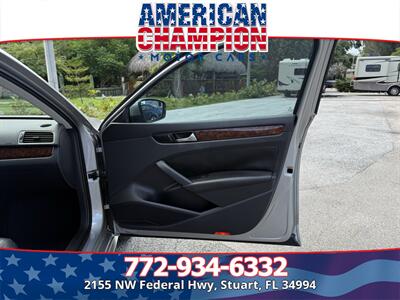 2013 Volkswagen Passat TDI SEL Premium - Photo 14 - Stuart, FL 34994