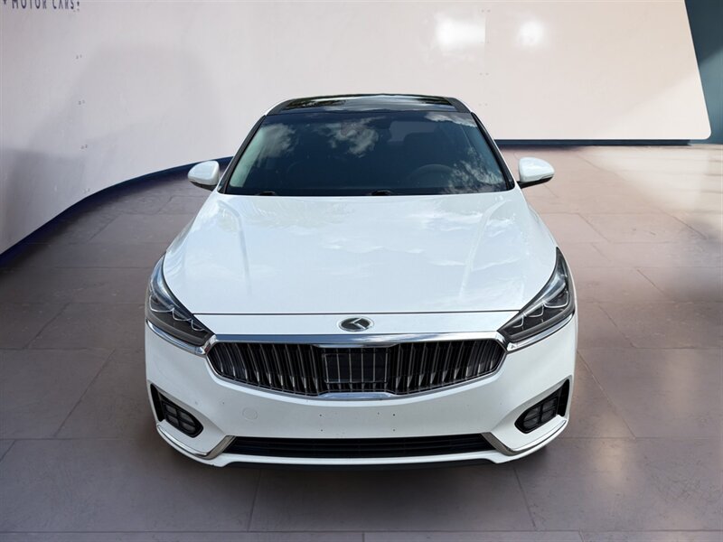 2018 Kia Cadenza Limited  