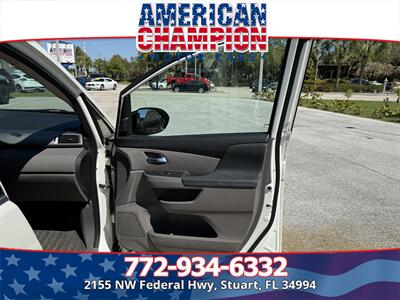 2015 Honda Odyssey Touring Elite   - Photo 13 - Stuart, FL 34994