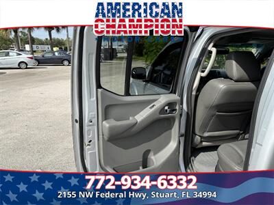 2013 Nissan Frontier SL   - Photo 11 - Stuart, FL 34994